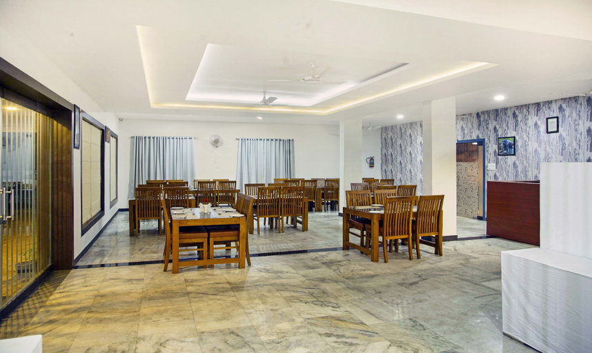 Food & Drinks 4, Treebo Kumily Gate Thekkady, Theni