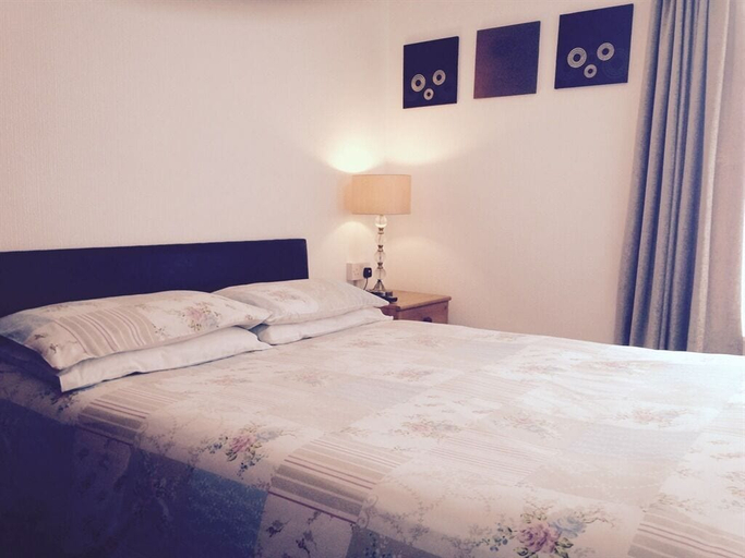 Bedroom 4, Hazelgrove Guest House, Blackpool