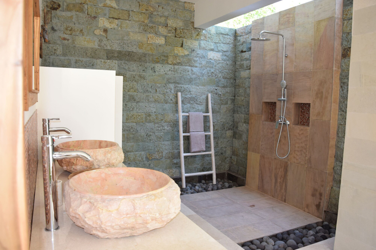 Bathroom 5, Sun Suko Boutique Retreat, Buleleng