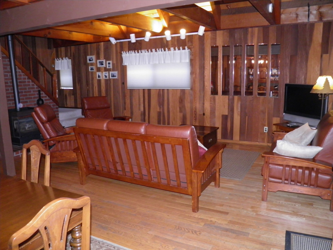 Others 4, 1028 Silverwood Circle, El Dorado