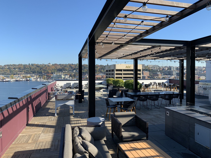 Food & Drinks 4, Domicile Suites at Marina SLU, Seattle