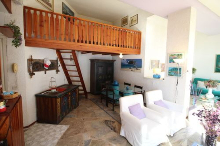 Room 2, Appartamento Fronte Lago, Brescia