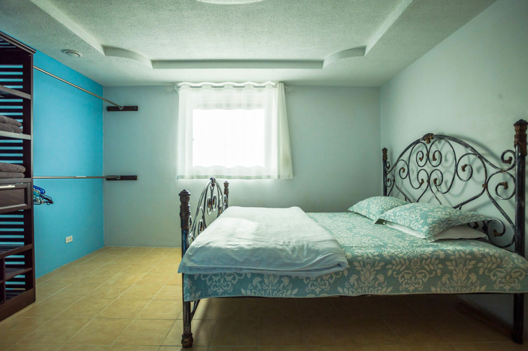 Others 5, Joy House, Saipan