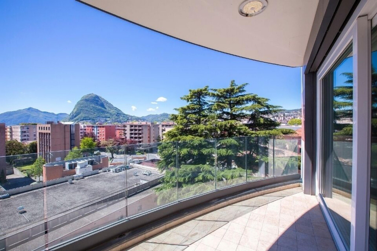 Others 4, La Perla del Ticino Attico, Lugano