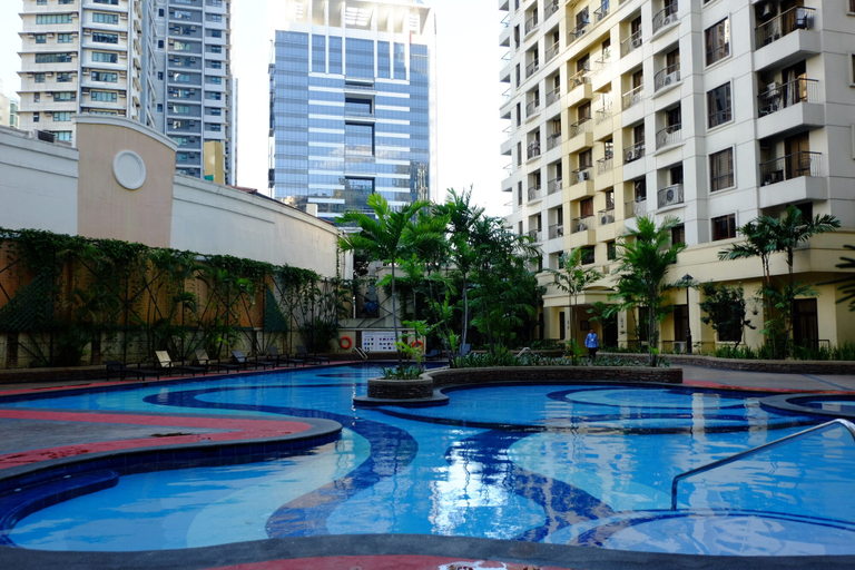 Sport & Beauty, Forbeswood Heights 2BR by Stays PH, Taguig
