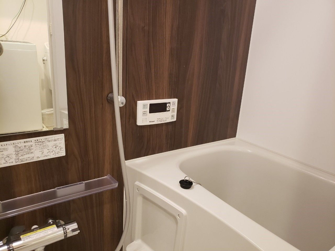 Bathroom 3, C2 Haneda Maison Philippe Omori 203, Ōta