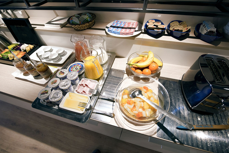 Food & Drinks 5, Hôtel Du Port, Finistère