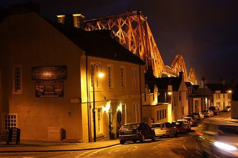 Exterior & Views 2, Ferrybridge Hotel, Fife