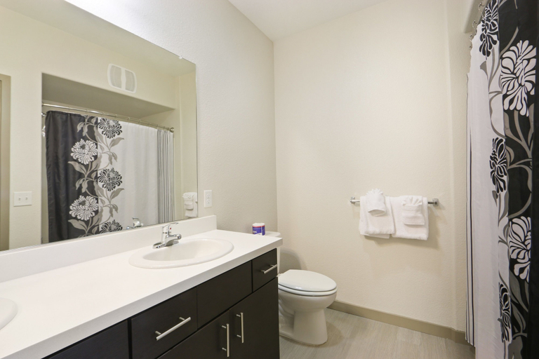 Bathroom 4, Global Luxury Suites Sunnyvale North, Santa Clara