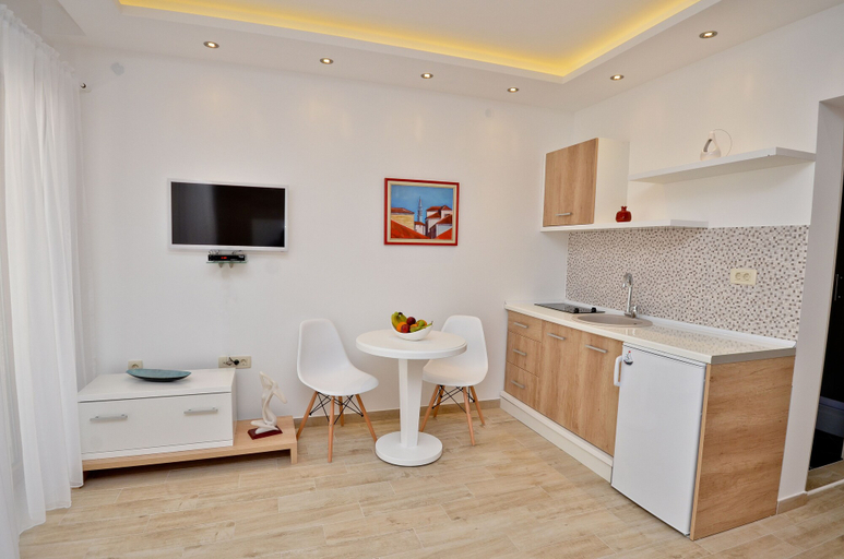 Others 5, Gospostina In Apartments