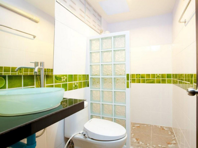 Bathroom 5, Ibiza House, Mueang Krabi