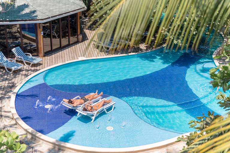 Sport & Beauty 2, Paradise Beach Resort & Dive Center, Roatán