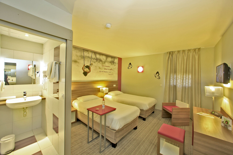 Bedroom 4, ibis Styles Castres, Tarn