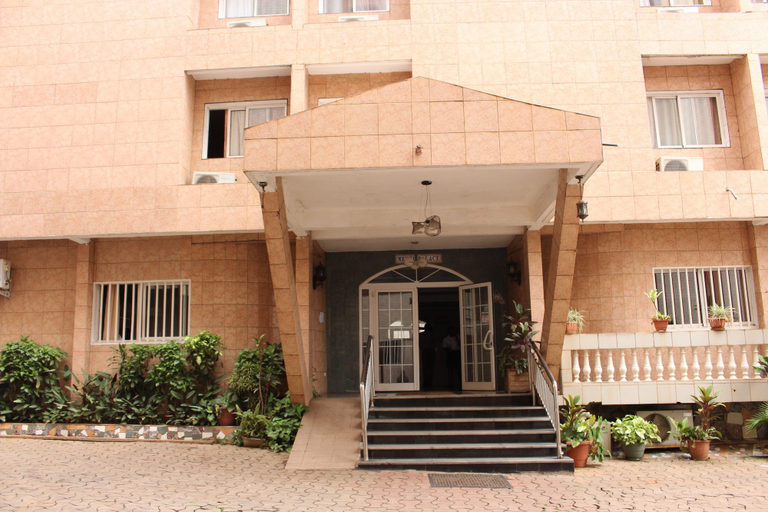 Exterior & Views 2, Hotel Meumi Palace, Mfoundi