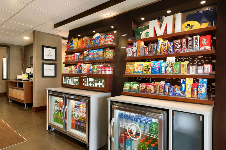 Food & Drinks 5, Hampton Inn Battle Creek, Calhoun