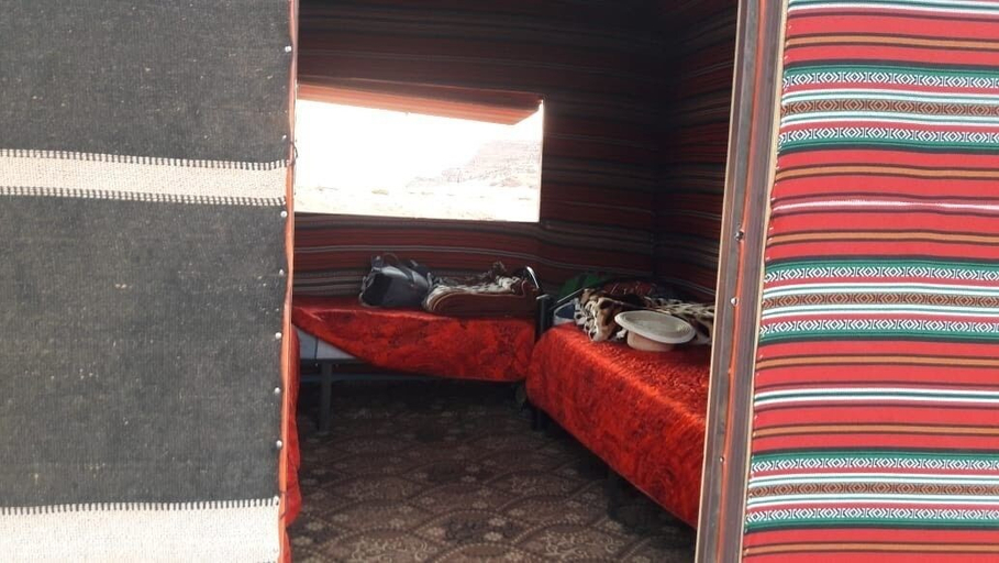 Bedroom 3, Bedouin Sunrise camp, Quaira