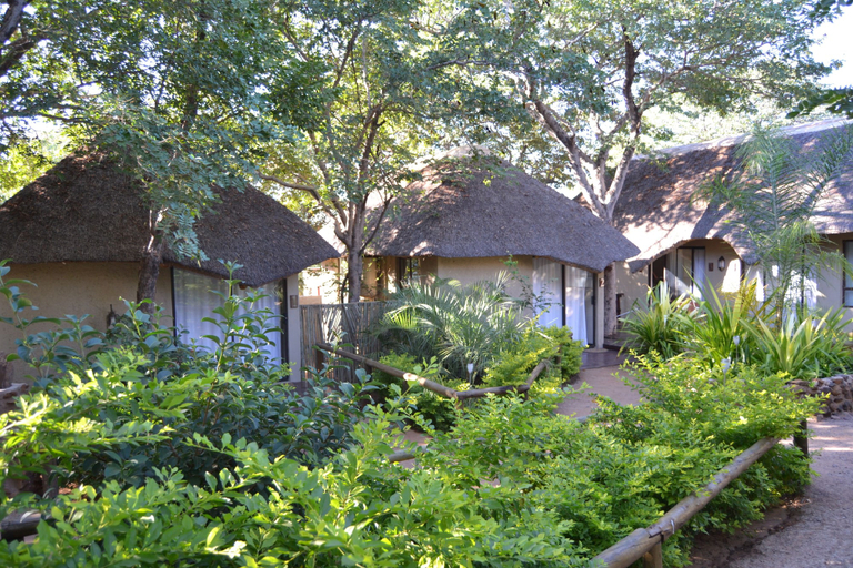 Exterior & Views 2, Chobe Sunset Chalets, Chobe