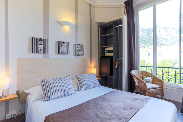 Bedroom 3, Hôtel Select, Alpes-Maritimes