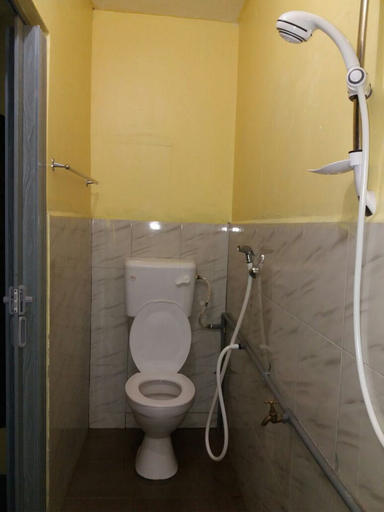 Bathroom 3, De Chempedak 1, Kuantan