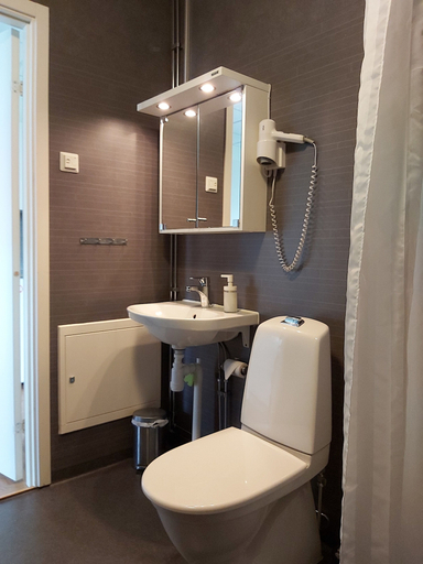 Bathroom 3, Lygnerns Pensionat & Konferens, Mark