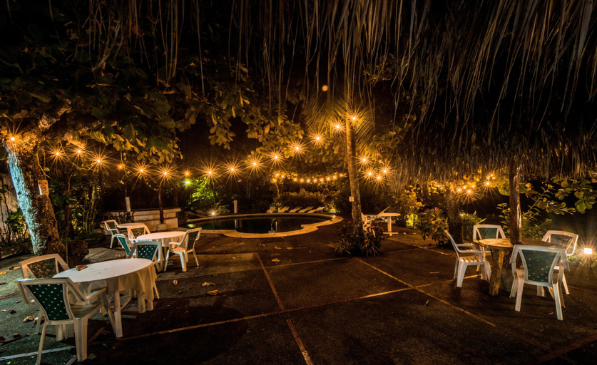 Food & Drinks 4, Karahe Beach Hotel, Aguirre