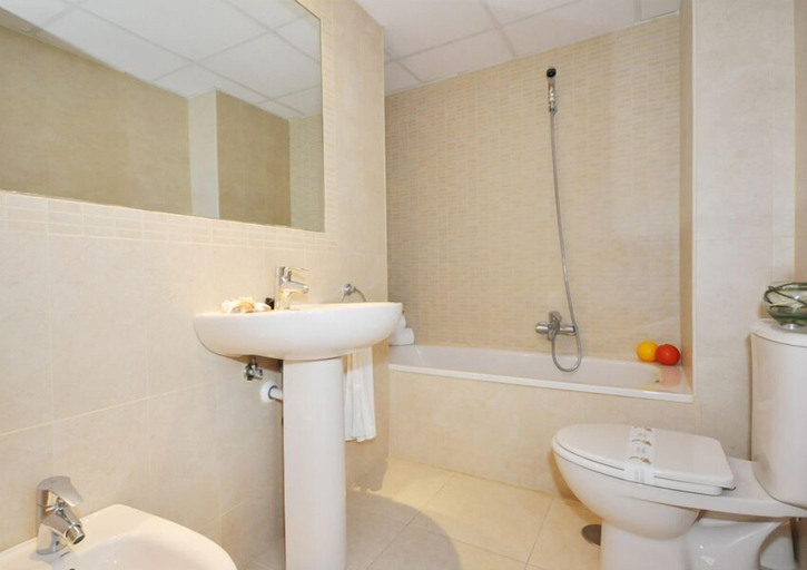 Bathroom 4, Apartamentos Larimar, Alicante