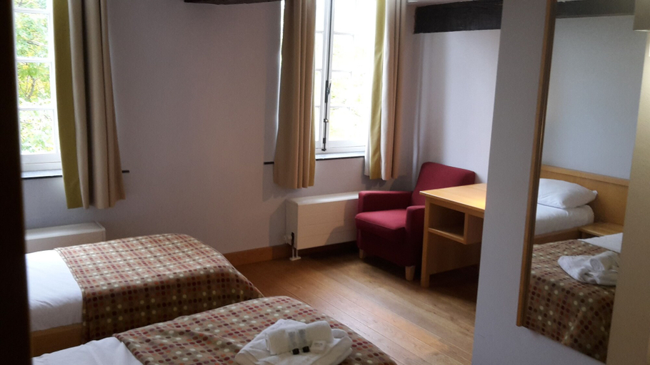 Bedroom 4, Irish College Leuven, Vlaams Brabant