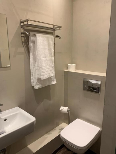 Bathroom 5, Millrather Brauhaus, Mettmann