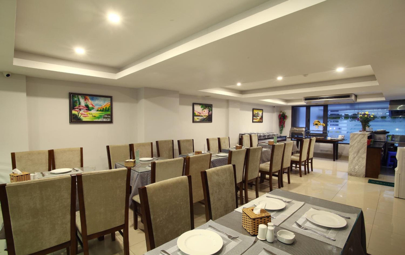 Food & Drinks 5, Blue Pearl Hotel, Cầu Giấy