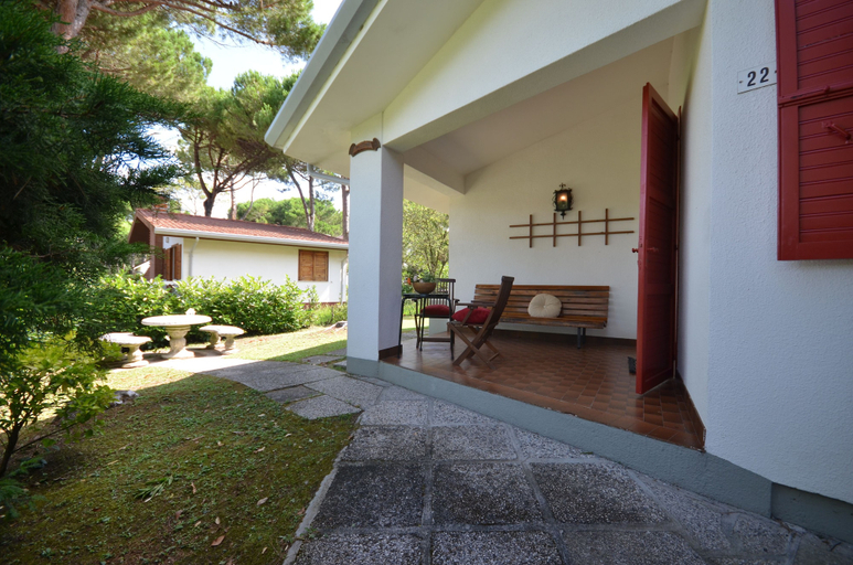 Exterior 3, Villedda, Udine