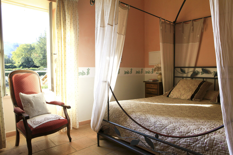 Bedroom 3, Mas des Figues, Bouches-du-Rhône