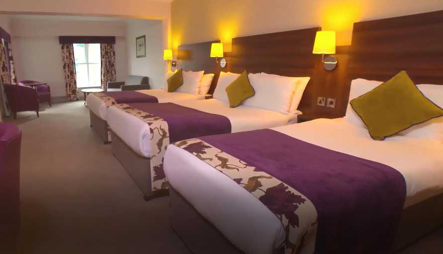 Bedroom 4, Maldron Hotel, Oranmore Galway