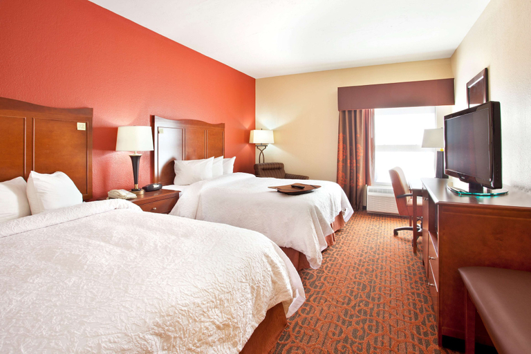 Bedroom 3, Hampton Inn & Suites El Paso-Airport, El Paso