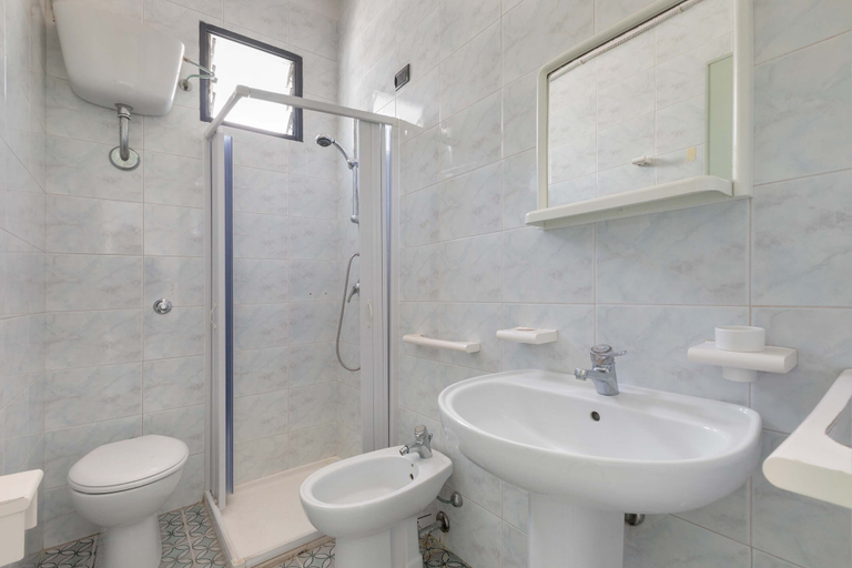 Bathroom, 3192 Appartamento The Bridge by Barbarhouse, Lecce