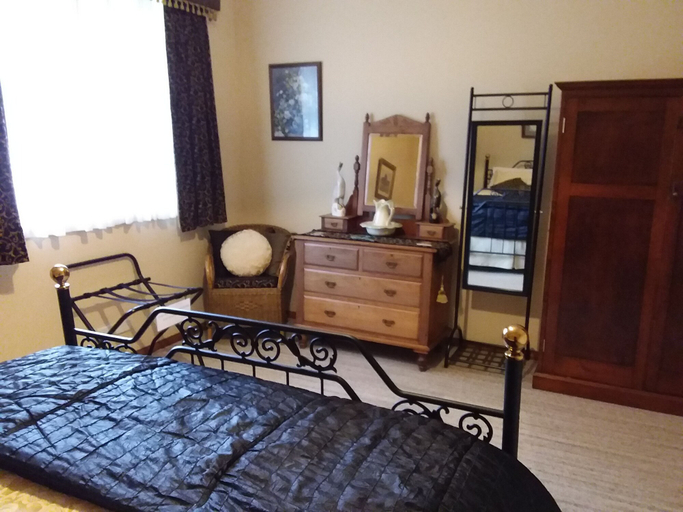 Bedroom 3, Cornwall Cottage, Clarence