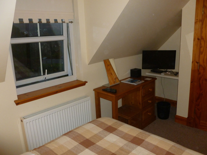 Bedroom 2, Sidhean Dubha Holiday Home, Highland