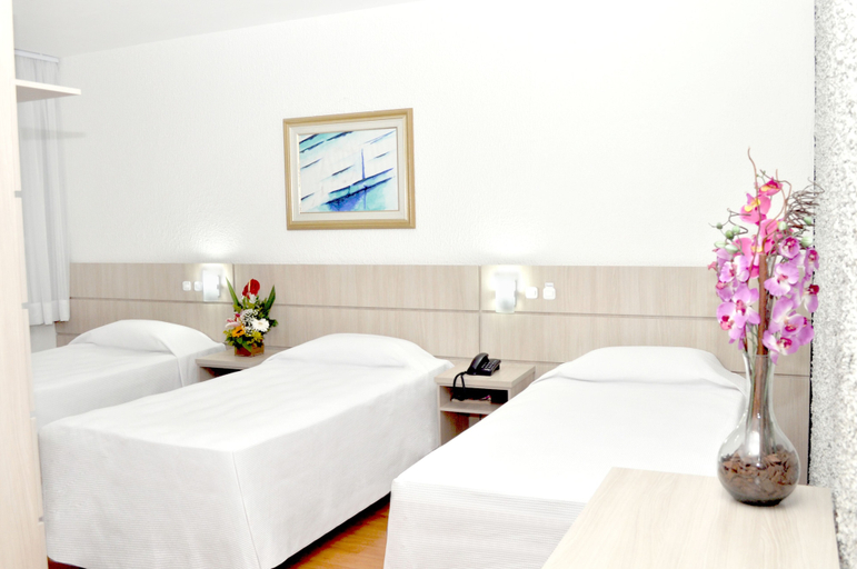 Bedroom 3, Caravelle Palace Hotel, Curitiba