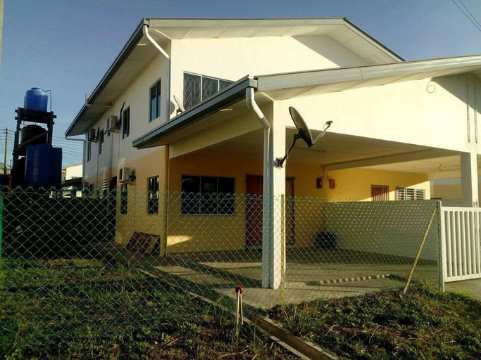 Exterior & Views 2, Sarinas Homestay, Semporna