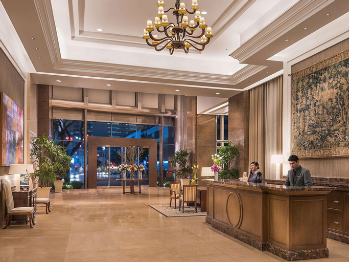 Public Area 4, Discovery Primea, Makati City