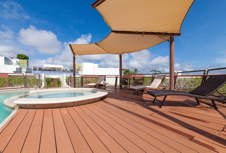 Sport & Beauty 4, Heliko 201 by cocoBR, Cozumel