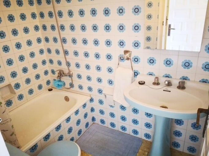 Bathroom, Apartamento 876, Girona