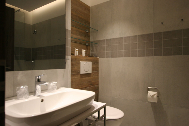 Bathroom 5, Parkhotel Residenz, Nordfriesland