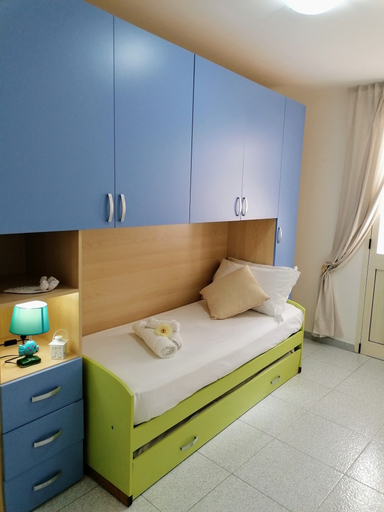Bedroom 3, Residence Leucasia, Lecce