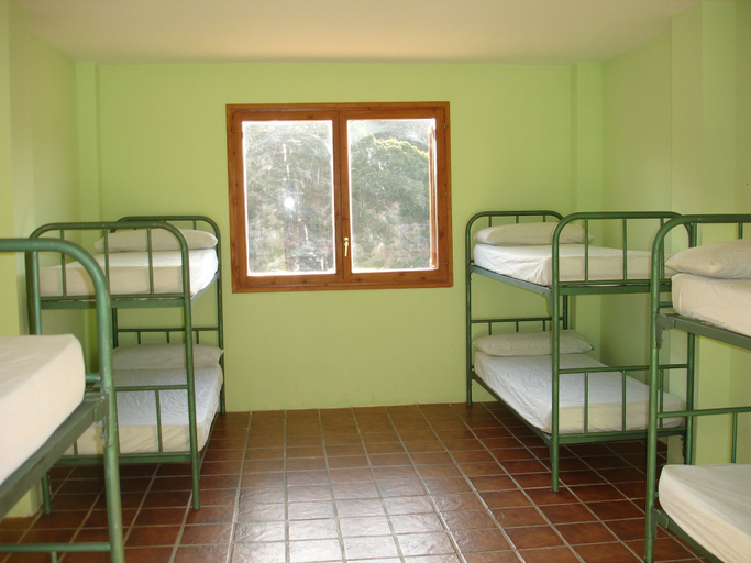 Bedroom 2, Albergue Restaurante Salto de Bierge - Hostel, Huesca