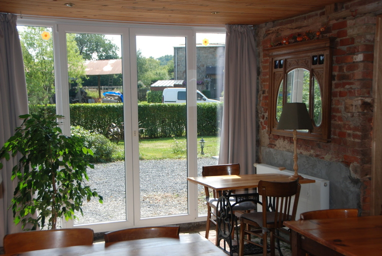 Others 4, B&B Les Trois Voisins, Namur