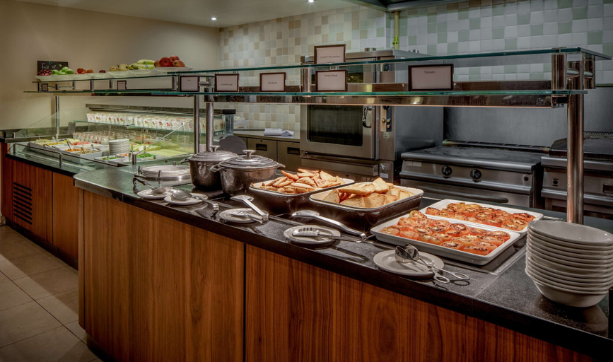 Food & Drinks 5, Doubletree by Hilton Belfast Templepatrick, Antrim and Newtownabbey