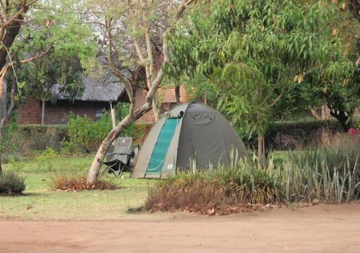 Others 3, Barefoot Lodge and Safaris - Malawi - Campsite, Lilongwe City