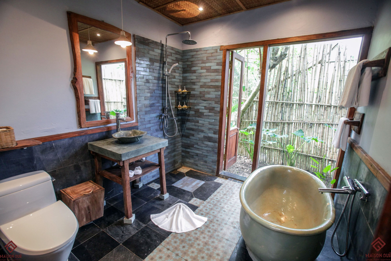 Bathroom 3, Maison Que, Hoa Lư