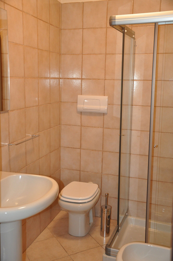 Bathroom 4, Hotel San Lorenzo, Brescia
