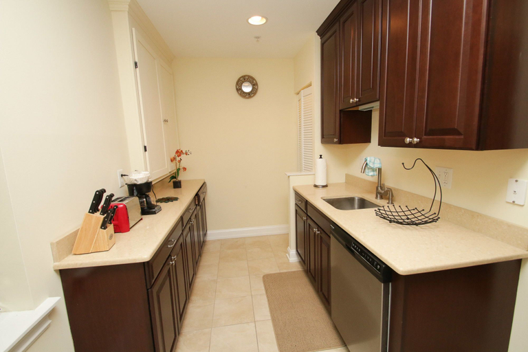 Others 4, Renaissance Properties - W Rittenhouse Sq, Philadelphia
